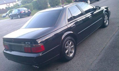 1998 cadillac sts 100k on body brand new crate motor from cadillac less thank 2k