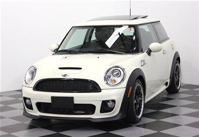 S john cooper works 12 pano roof jcw automatic xenons hk cold weather package