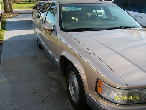 1994 cadillac fleetwood brougham restored 2012 sedan 4-door 5.7l