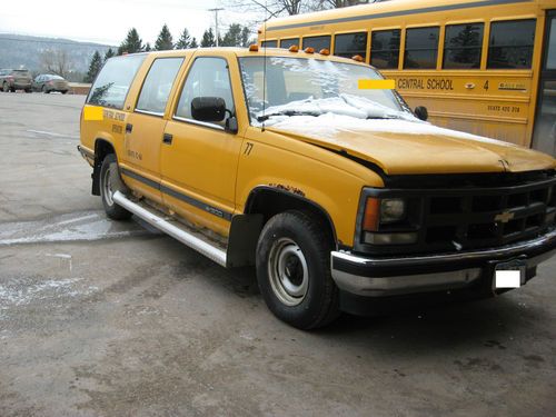 1992 chevrolet suburban 5 passenger 153,473 miles 8 cyl 5.7l gas engine #77