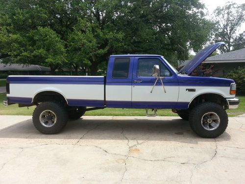 Reduced!!lifted 1995 ford f250 7.3 powerstroke diesel wont last!!! low mileage!!