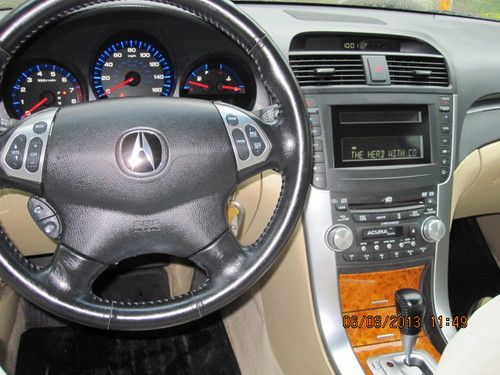 2004 acura tl sedan 4-door 3.2l,red with tan leather interior,xm satellite radio