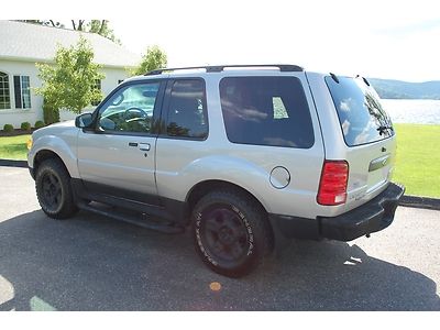 Buy Used 2003 Ford Explorer Sport Xlt 4x4 4wd 2 Door Custom