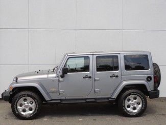 2013 jeep wrangler sahara navigation 4wd 4dr unlimited - delivery included!