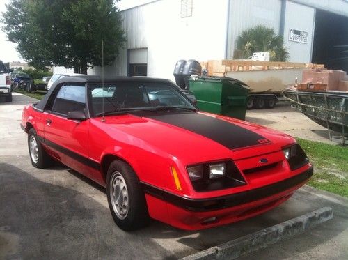 1986 mustang gt convertable