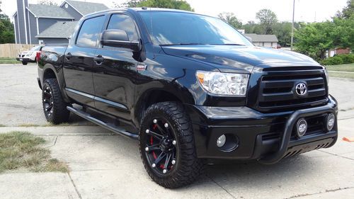 2011 toyota tundra trd extended crew cab pickup 4-door 5.7l