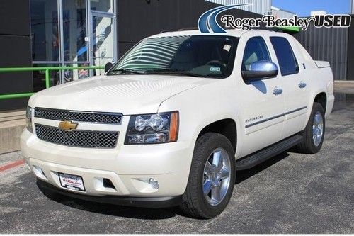 2013 chevrolet avalanche ltz sunroof dvd tow package navigation onstar leather
