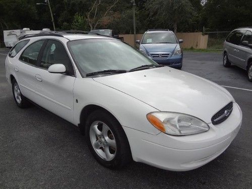 2001 taurus se wagon~1 owner~one of the nicest around~3rd row~warranty