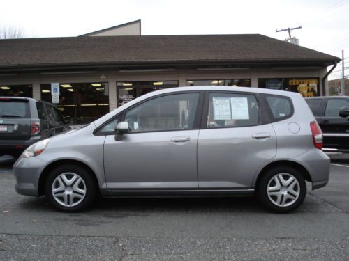 No reserve 2007 honda fit 1.5l 4-cyl auto well kept one owner super nice!