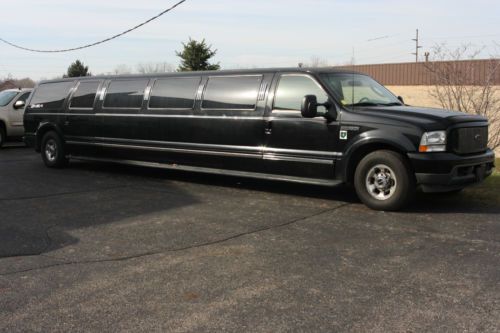 2003 ford excursion limited stretch limousine
