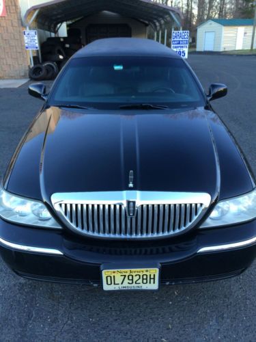 2005 lincoln town car limousine limo low reserve stretched 6 passenger