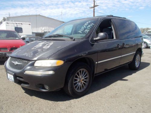 1999 chrysler town &amp; country, no reserve