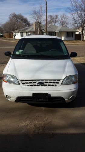 2002 ford windstar with power chair lift, 81000 miles very good condition