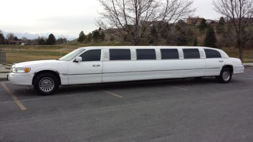 1999 lincoln town car executive limousine 4-door - limo - white - sweet ride