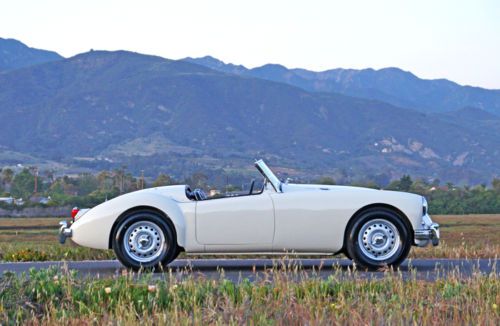 1959 mg mga twin cam - first place senior grand national aaca show car
