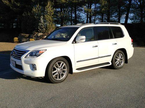 2013 lexus lx570 4-door 5.7l starfire pearl (white) ready for export!