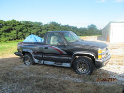 Custom 1996 chevy silverado 1500 stepside pickup 4x4 4wd  5.7l vortec