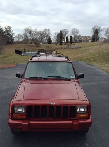 1998 jeep cherokee classic 4.0l 4x4 79k miles excellent condition
