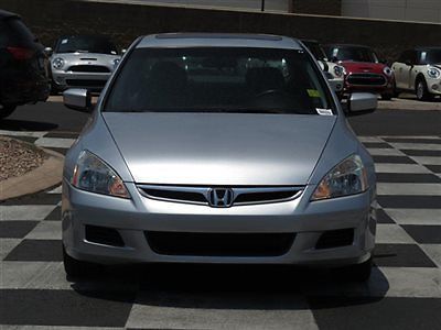 07 accord v6 88k miles leather  moon roof heated seats non-smoker financing
