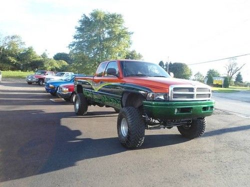2001 dodge ram 1500 custom