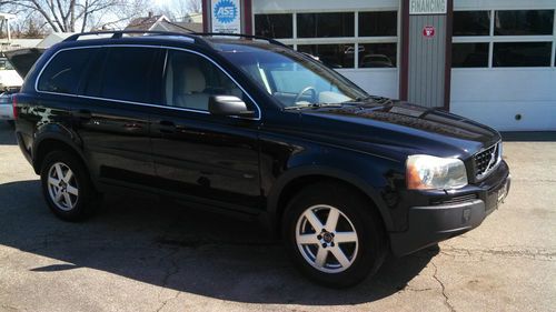 2004 volvo xc 90 suv super clean runs and drives needs transmission clean title