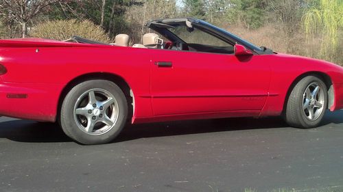 1997 pontiac firebird base convertible 2-door 3.8l