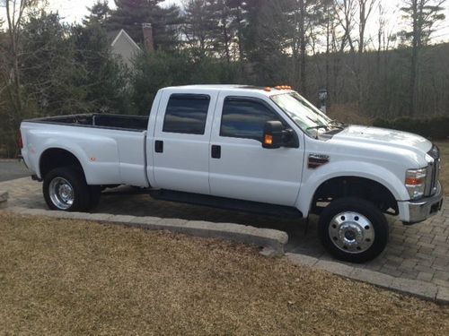 F450 diesel lariat 78,000 miles crew cab dually navigation roof leather must see