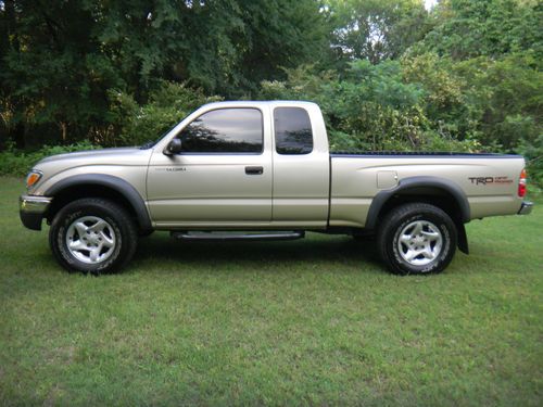 Find used 2004 Toyota Tacoma 4WD SR5 Extended Cab Pickup TRD Off Road