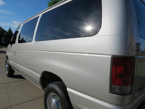 Ford 12 Passenger Van >> Find used 2003 FORD E350 XL 12 PASSENGER VAN LOW MILES ... Ford 12 Passenger Van >> Find used 2003 FORD E350 XL 12 PASSENGER VAN LOW MILES ...