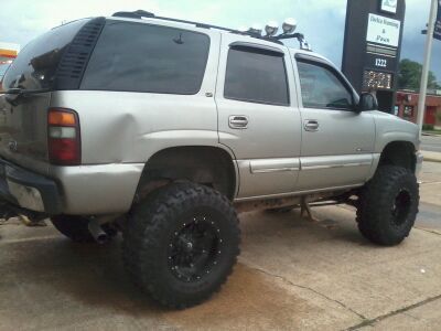 Find used 2000 Chevrolet Tahoe Z71 Sport Utility 4-Door 5 ... Find used 2000 Chevrolet Tahoe Z71 Sport Utility 4-Door 5 ...