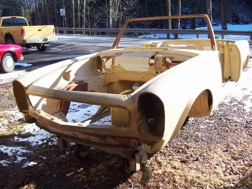 1968 mercedes benz 280sl body shell on rolling cart