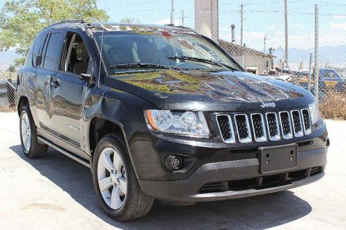2013 jeep compass 4wd 4dr sport salvage repairable only 23k miles runs!!!
