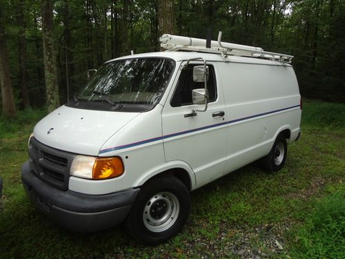 2001 dodge ram van, low miles, no rust, no reserve, nice, nice, nice