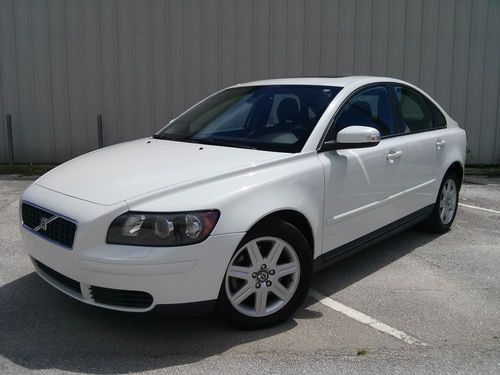 2007 volvo s40 2.4i sedan 4-door 2.4l