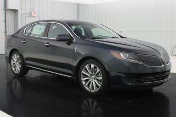 New 13 moonroof all-wheel drive park assist heated cooled leather remote start