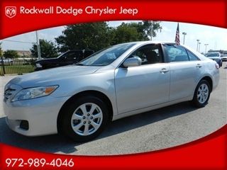 2011 toyota camry 4dr sdn i4 man le