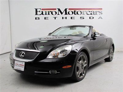 Only miles! - showroom condition - navigation - perfect color 888-319-1643