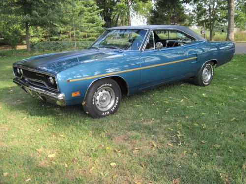 1970 plymouth roadrunner   restored    low reserve!!