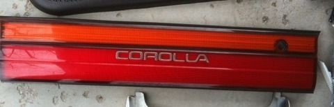 93 94 95 96 97 toyota corolla trunk deck lid reflector - rear reflector