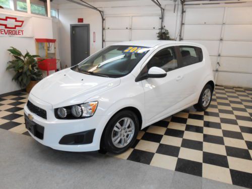 2012 chevrolet sonic 33k no reserve damaged repairable rebuildable   not salvage
