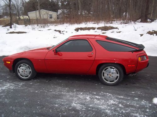 Excellent porsche 928