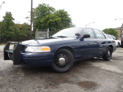 Bue p71 police 97k miles pw pl push bumper well maintained nice
