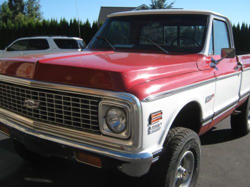 Custom 1972 chevy pu 4x4 lifted, all the best in drive train, on or off road.