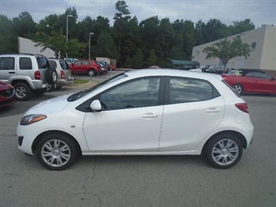 Mazda mazda2 4dr hatchback manual sport low miles sedan manual gasoline 1.5l 4 c