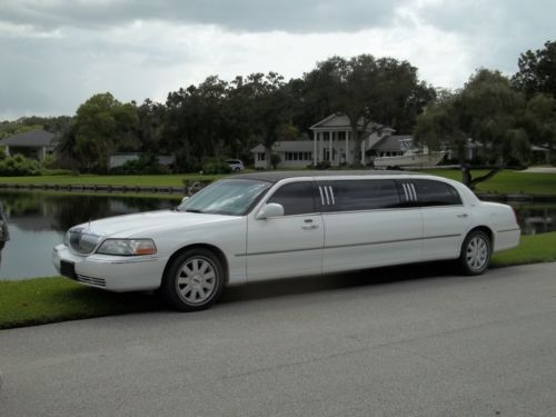 Sell Used 2003 Lincoln Royale Stretch Limousine Full Bar