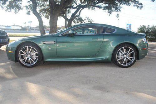 12 aston martin vantage coupe' aston racing green/tan!