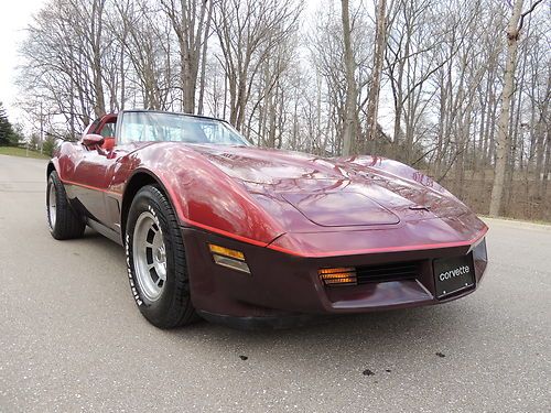 1981 corvette 4~speed ~number matching~ autumn red and dark claret~red interior
