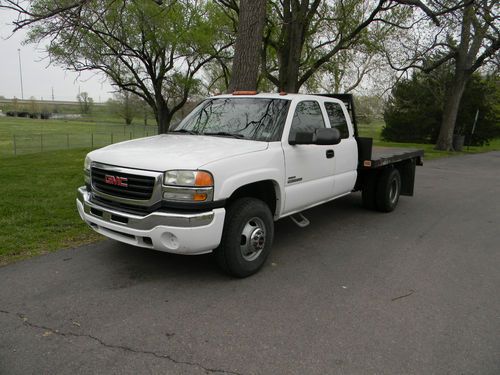 2003 gmc sierra 3500 duramax extended cab flat bed dually 2wd 122k miles