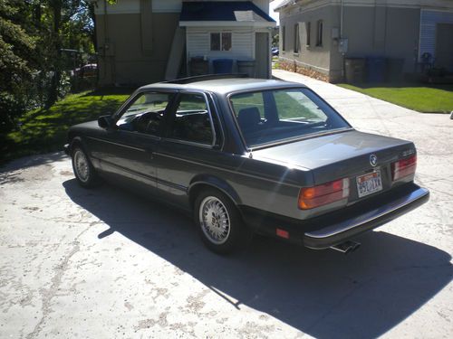 1984 bmw 318i base coupe 2-door 1.8l