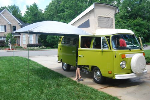Classic 1979 "westy" camper bus in excellent condition.